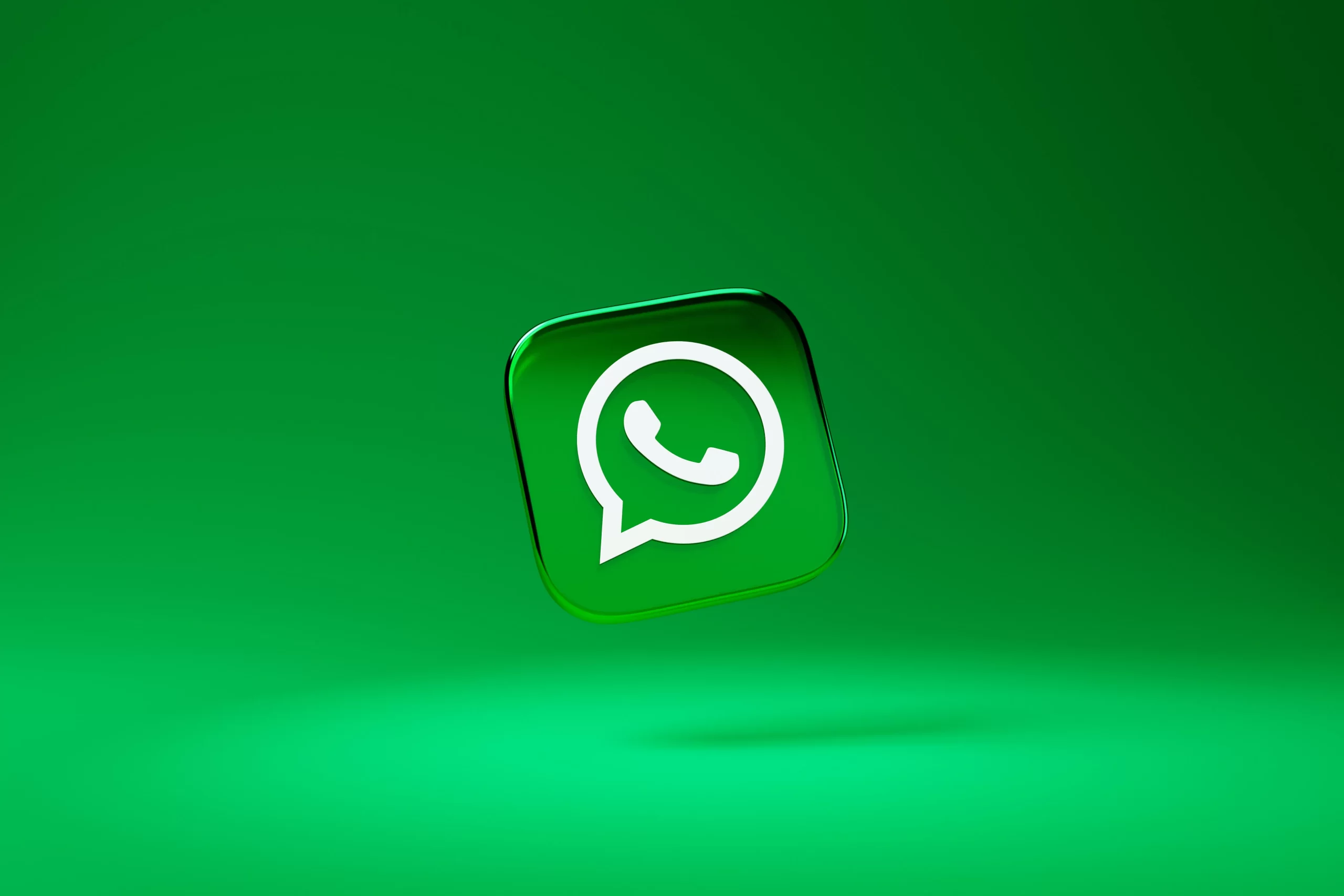 怎么把WhatsApp添加到桌面？